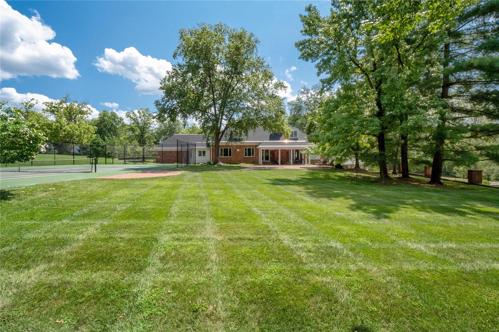 Kings Glen - Residential