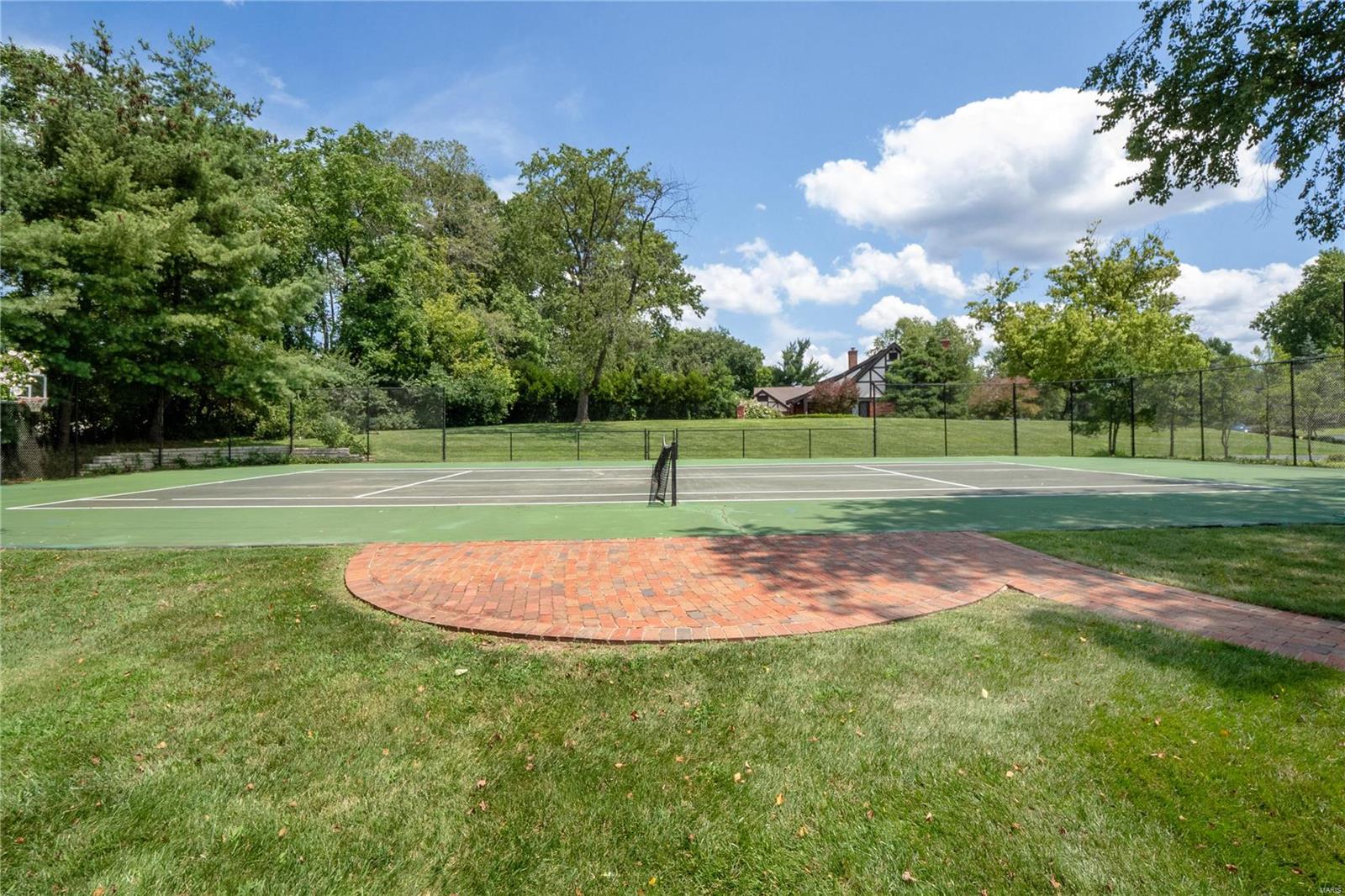 Kings Glen - Residential