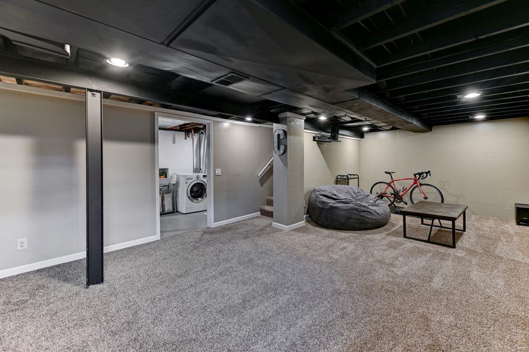 Webster Oaks - Residential