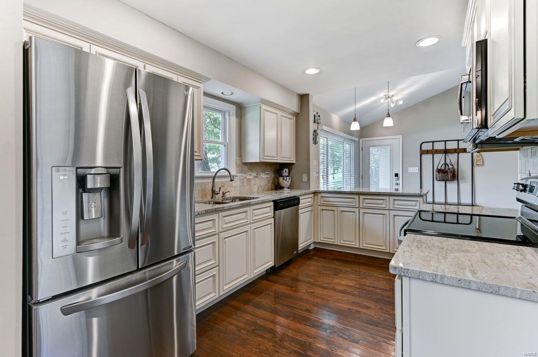 Webster Oaks - Residential