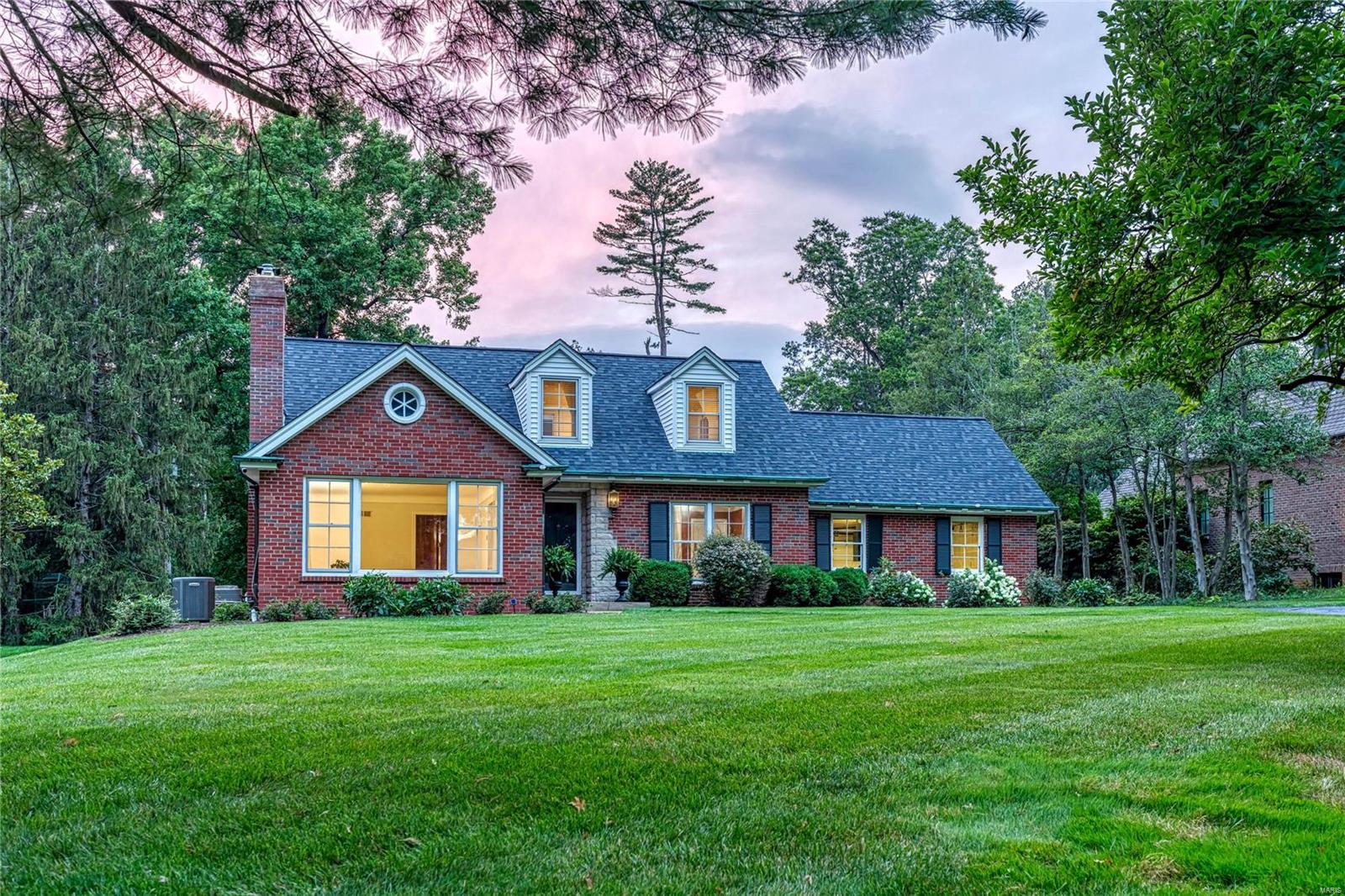 Frontenac - Residential