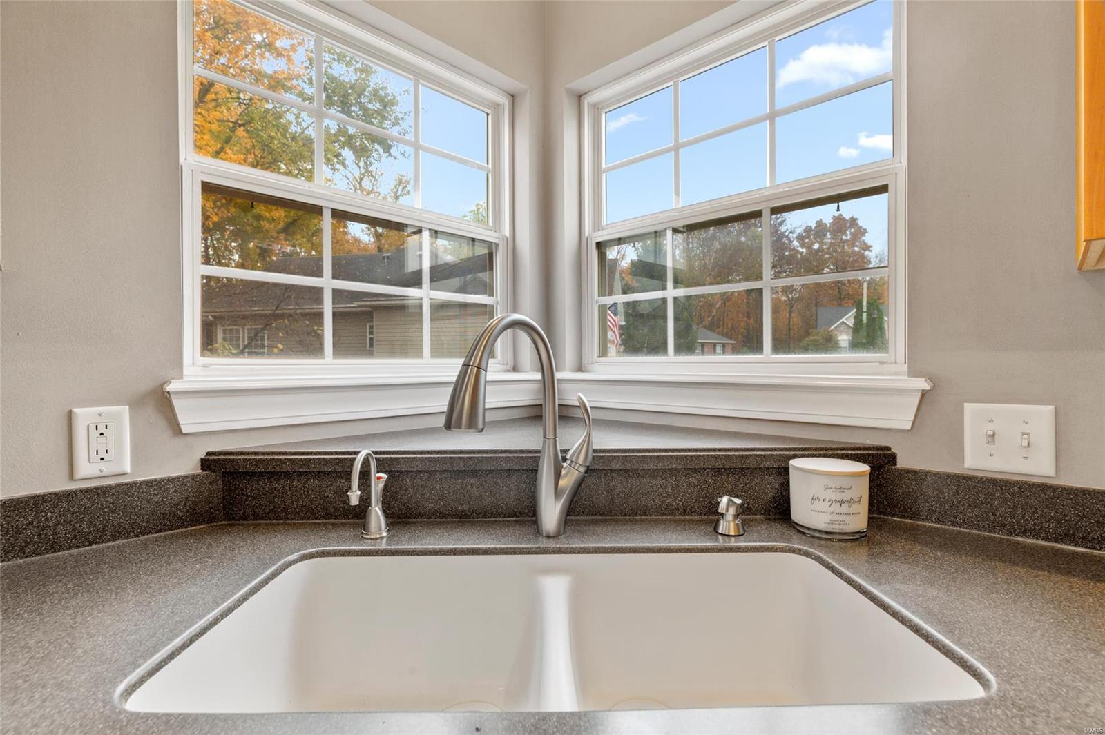 Locksley Manor #1 - Residential