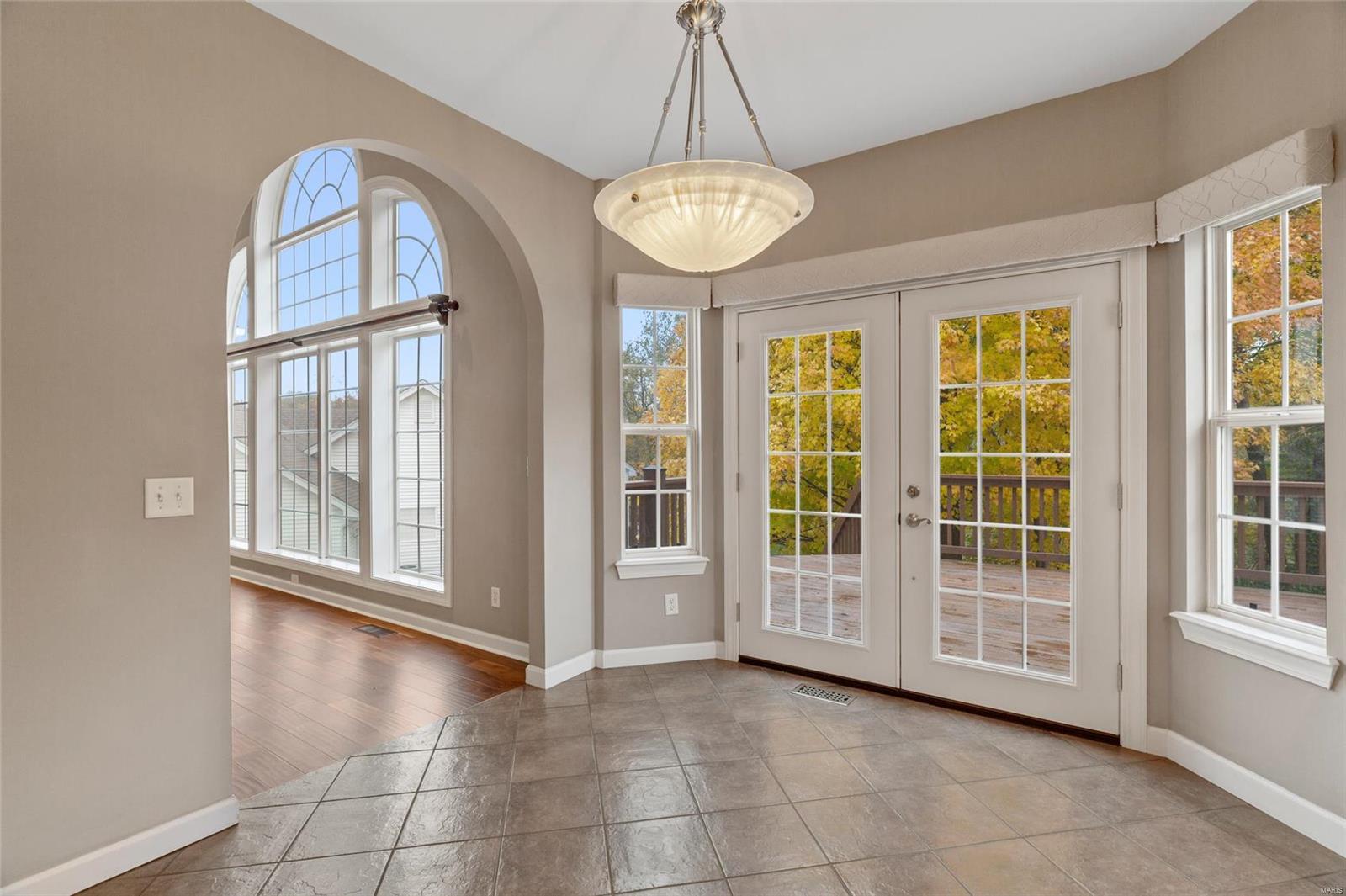 Locksley Manor #1 - Residential