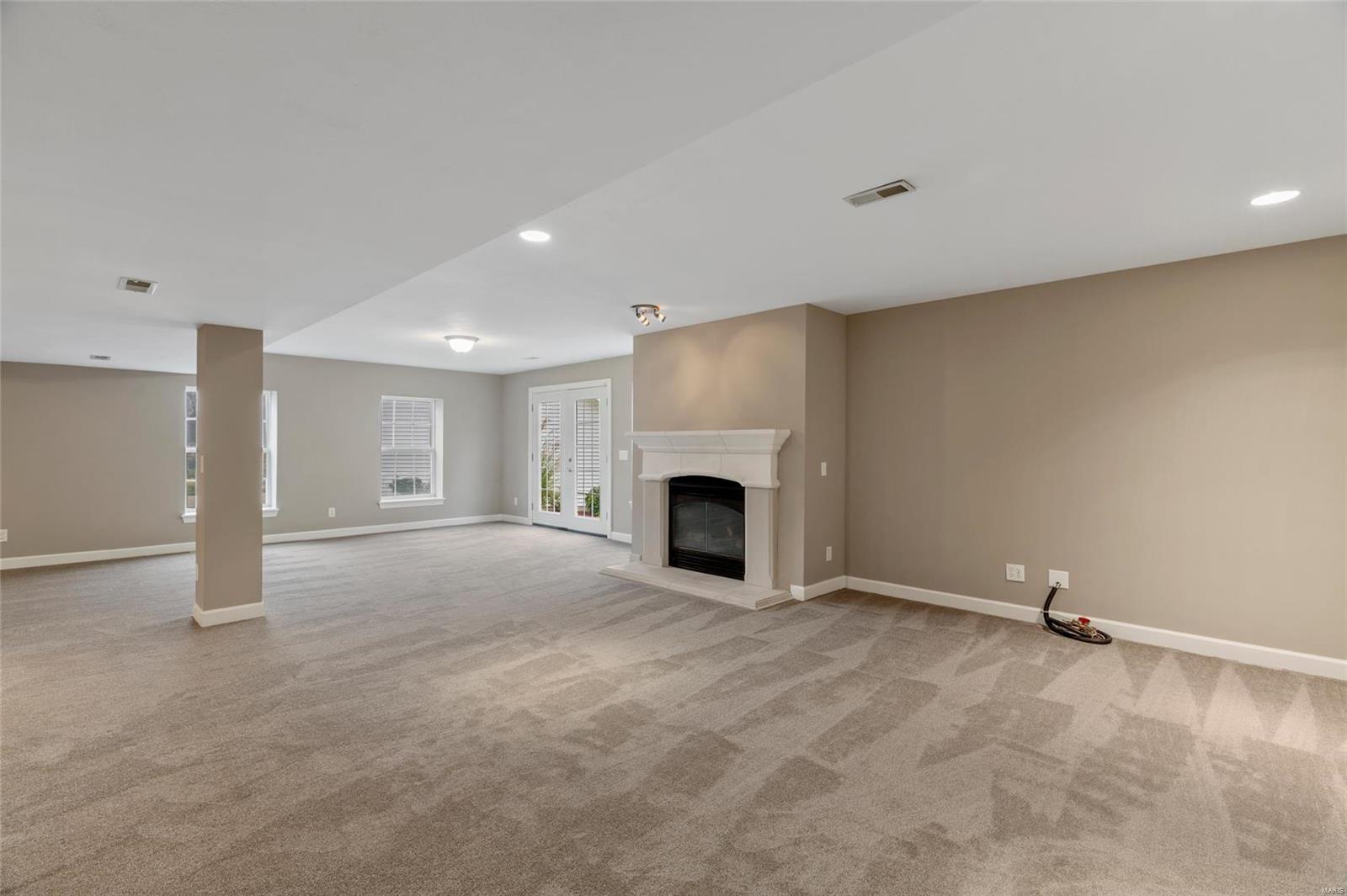 Locksley Manor #1 - Residential