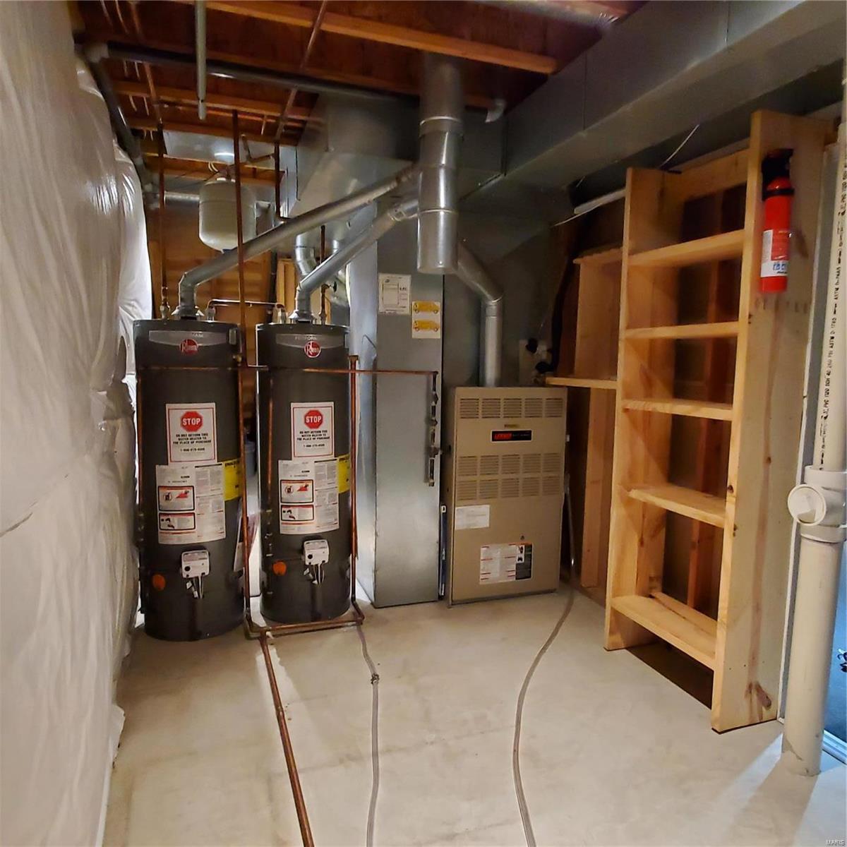 Locksley Manor #1 - Residential