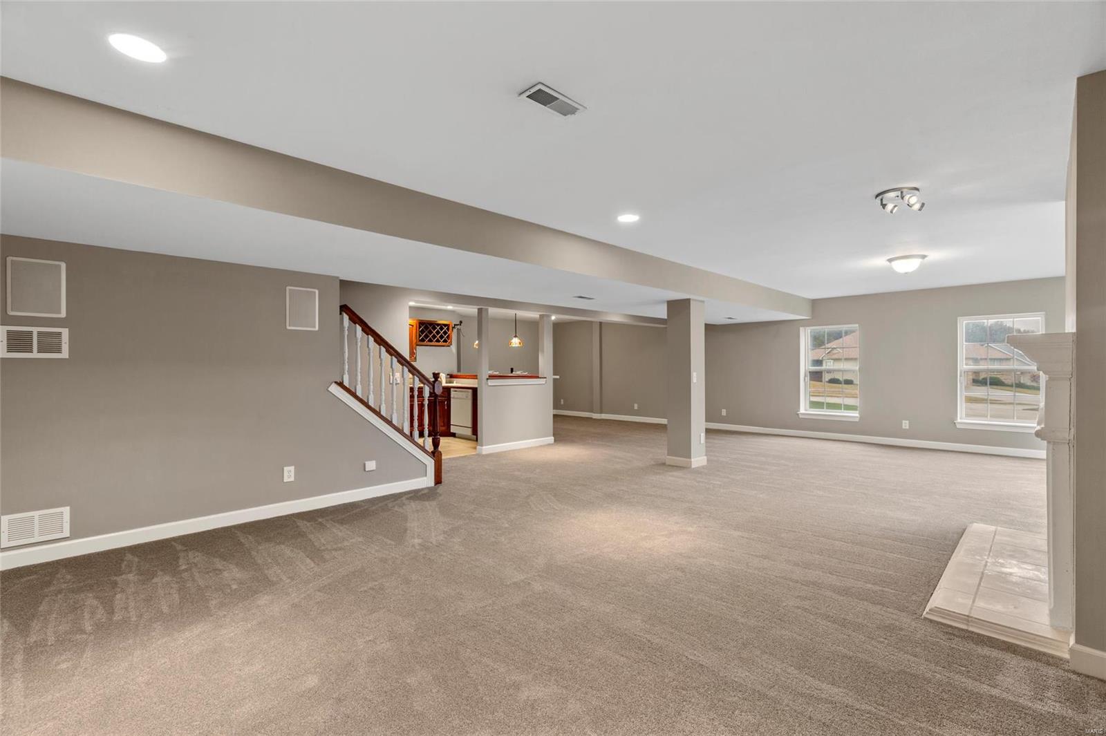 Locksley Manor #1 - Residential