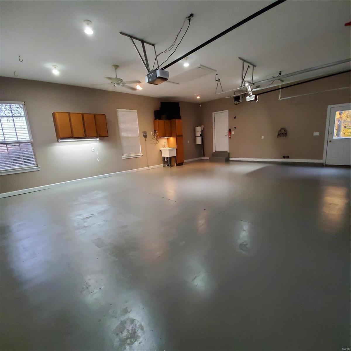 Locksley Manor #1 - Residential