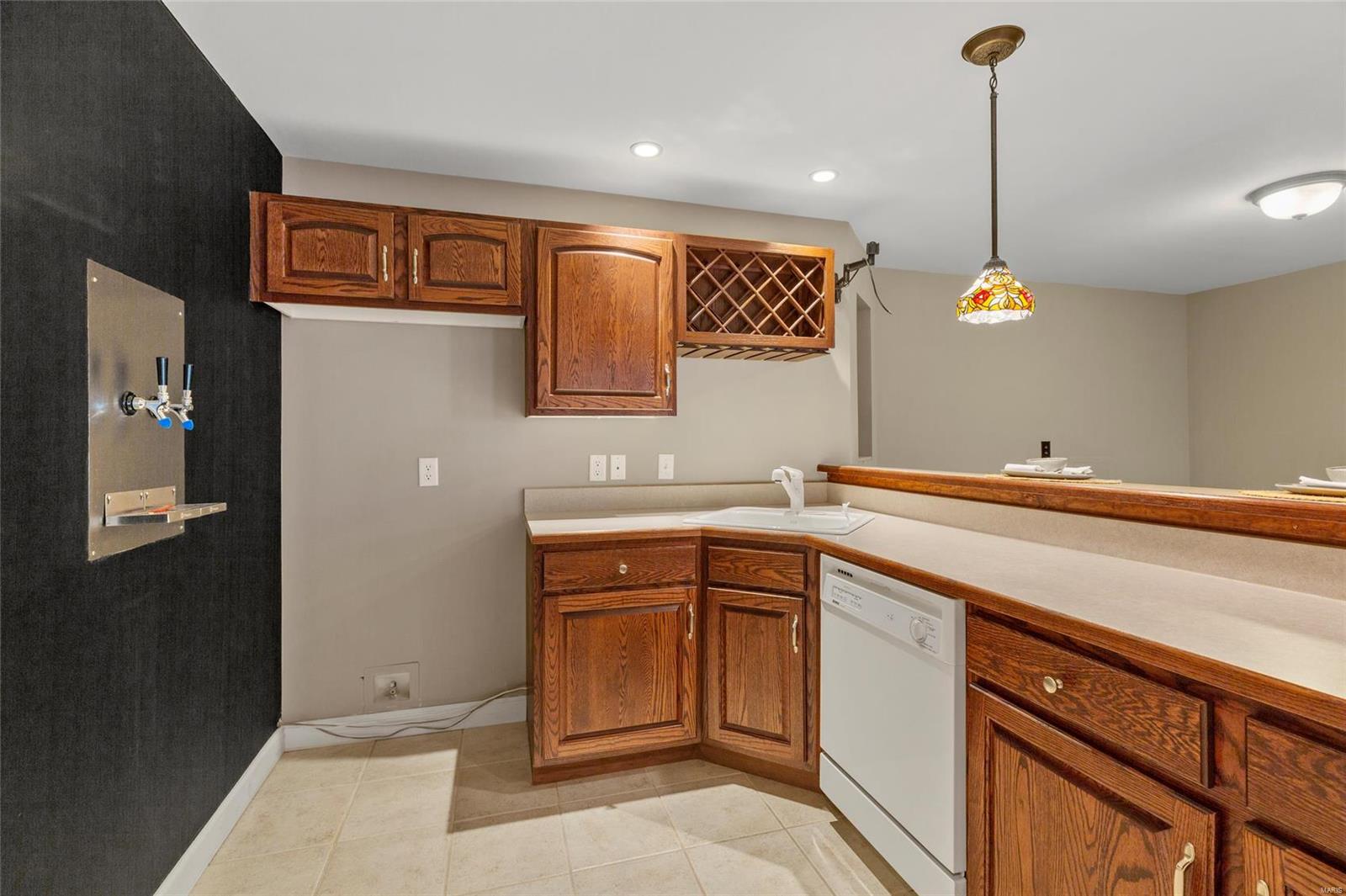 Locksley Manor #1 - Residential