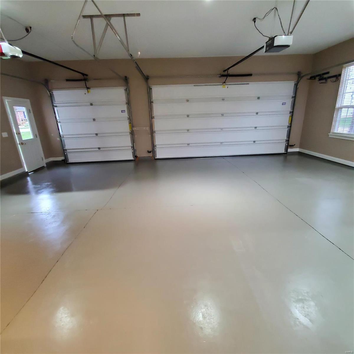 Locksley Manor #1 - Residential