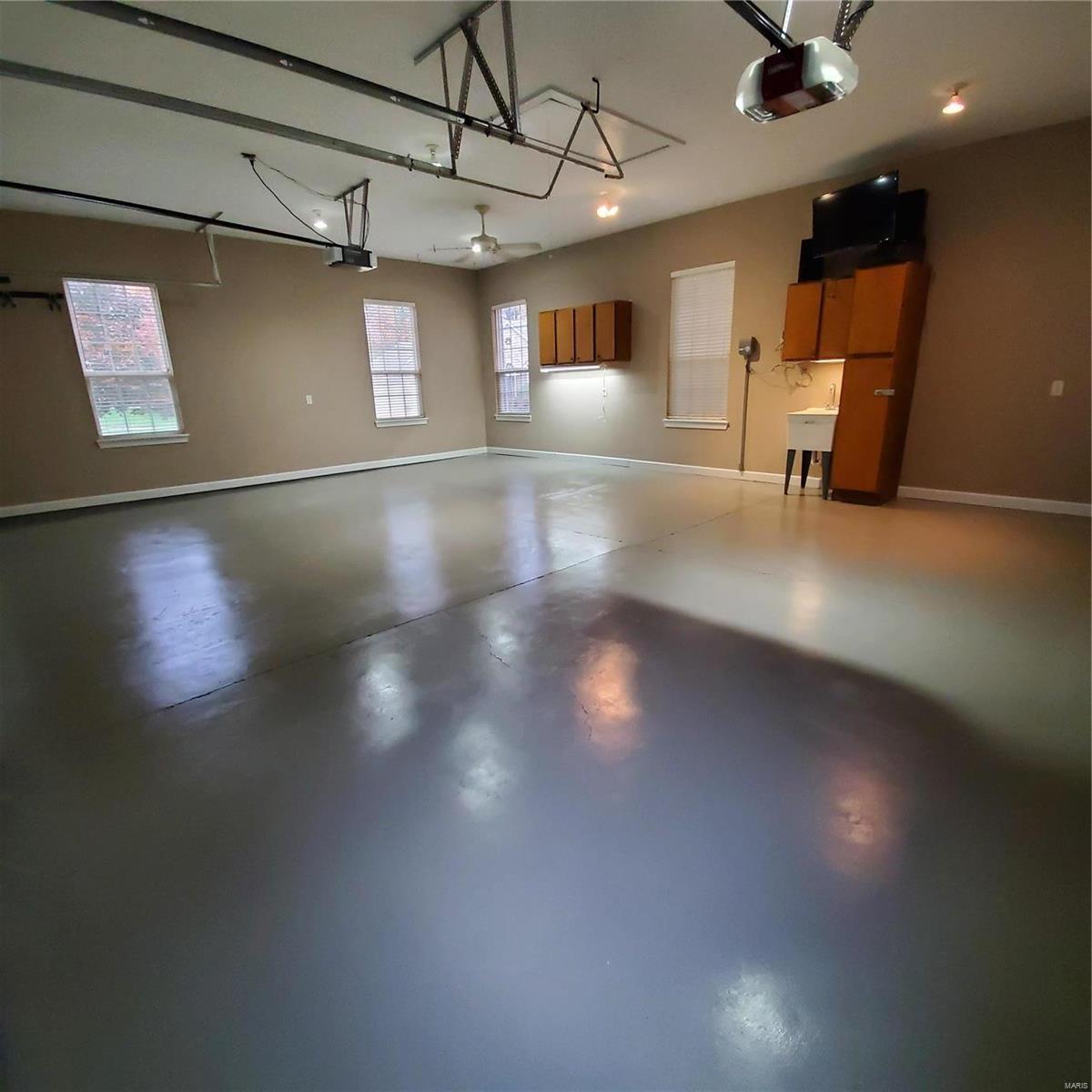 Locksley Manor #1 - Residential