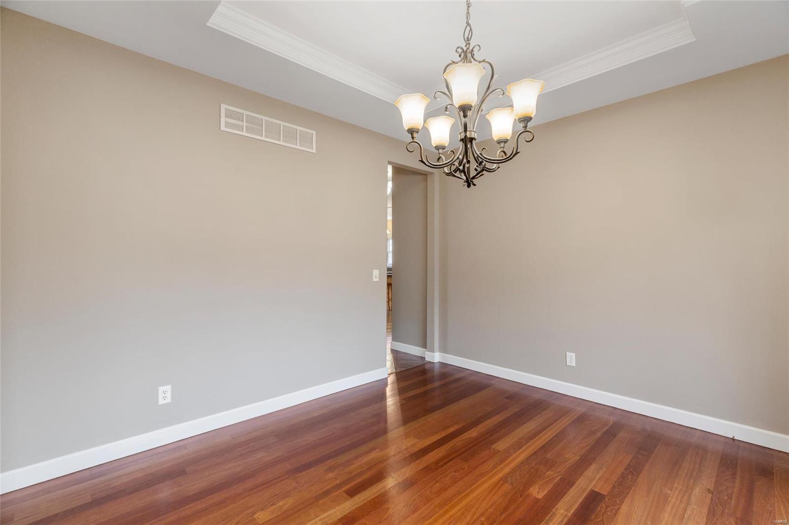 Locksley Manor #1 - Residential