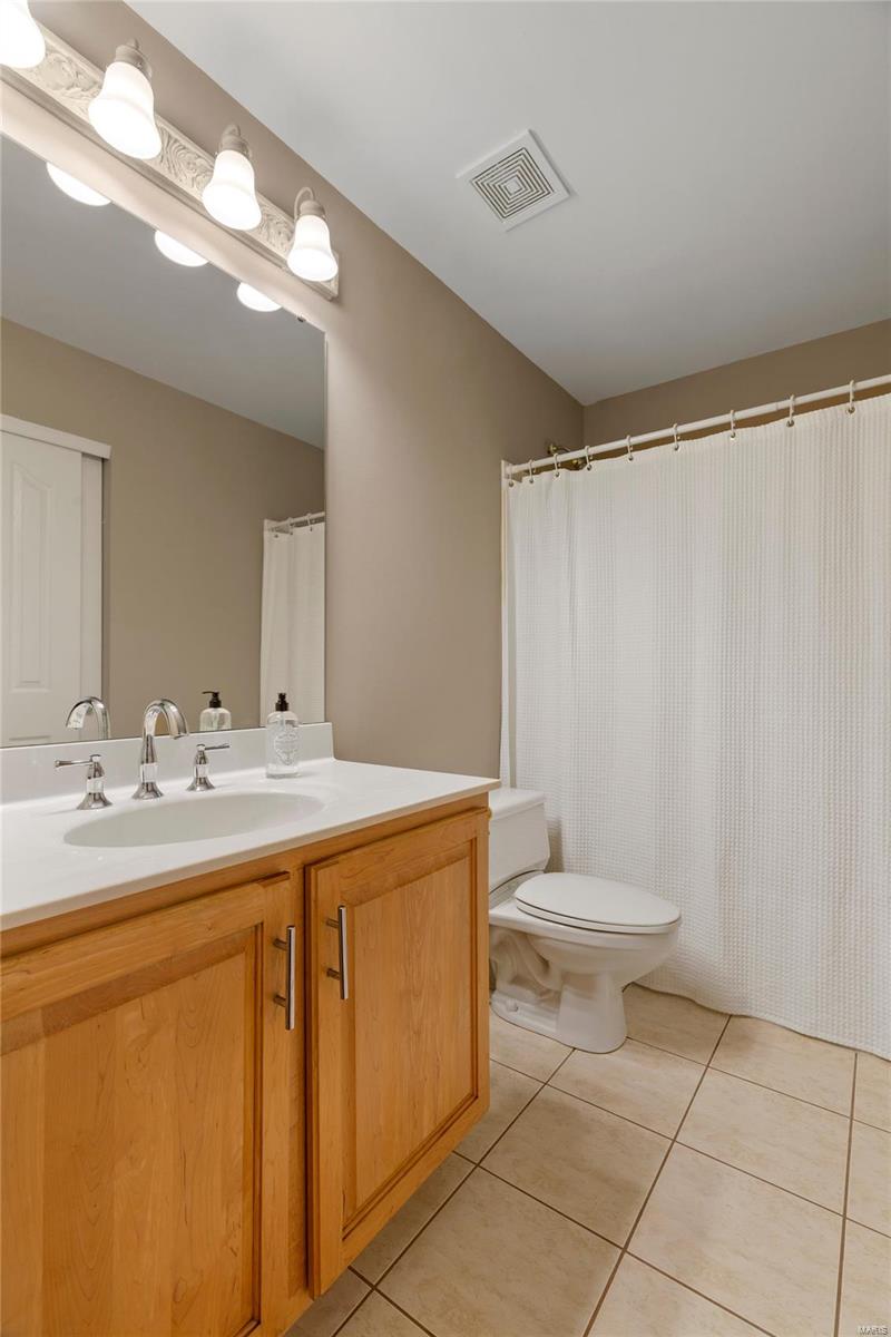 Locksley Manor #1 - Residential