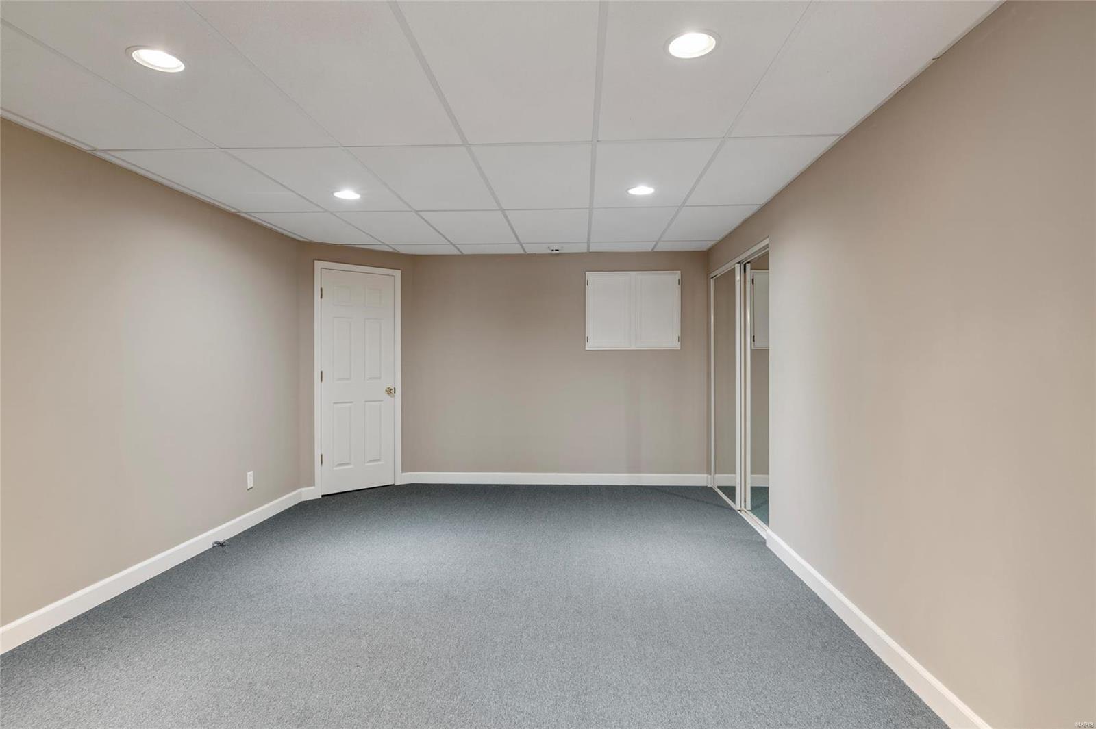 Locksley Manor #1 - Residential