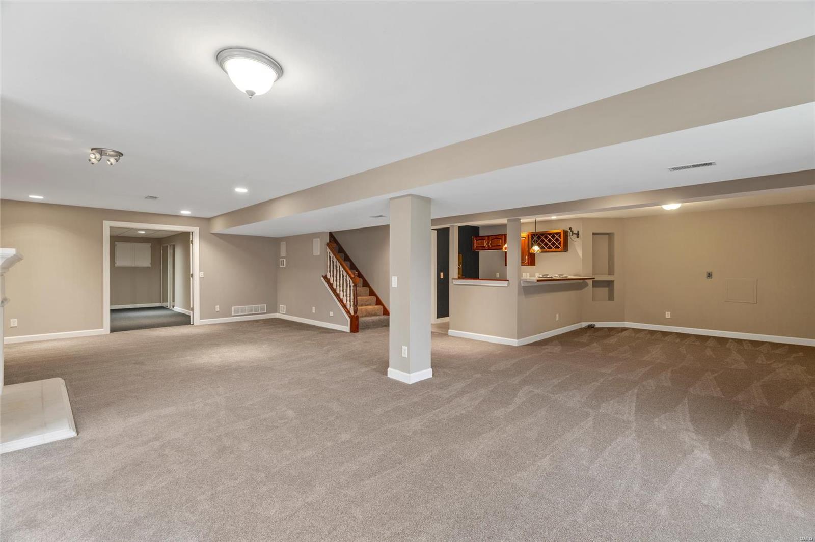 Locksley Manor #1 - Residential