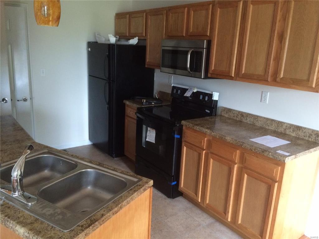 Villas At Stone Ridge Canyon - Residential