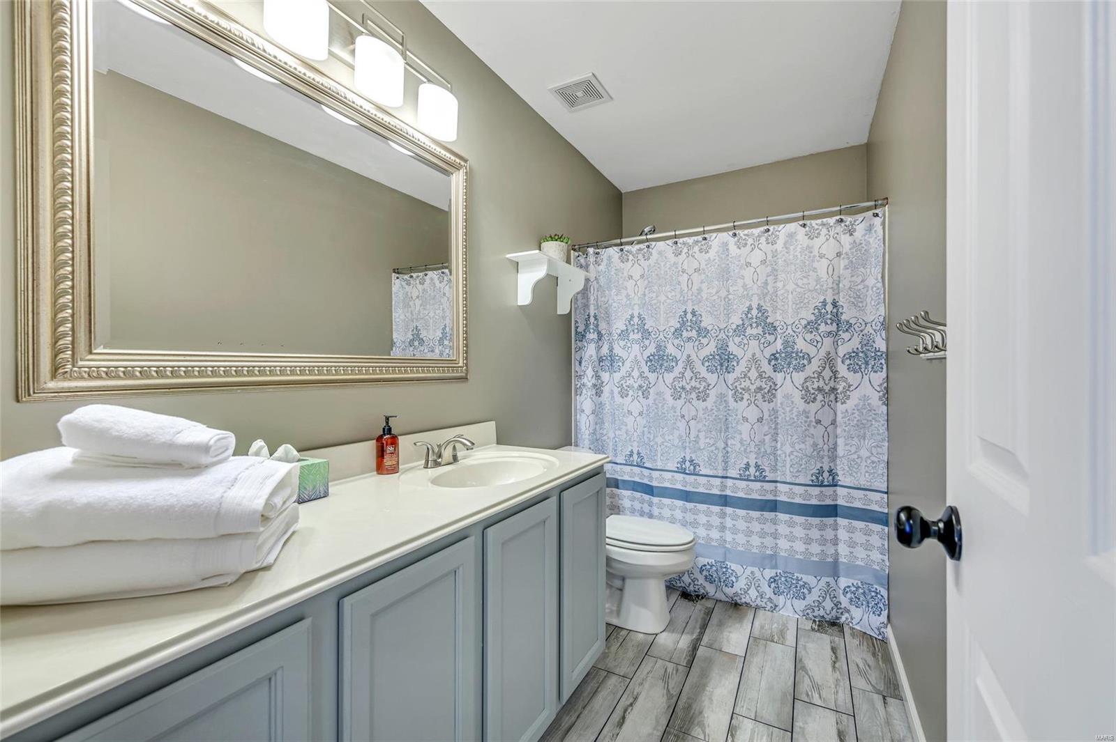 Auburn Hills #1 - Residential