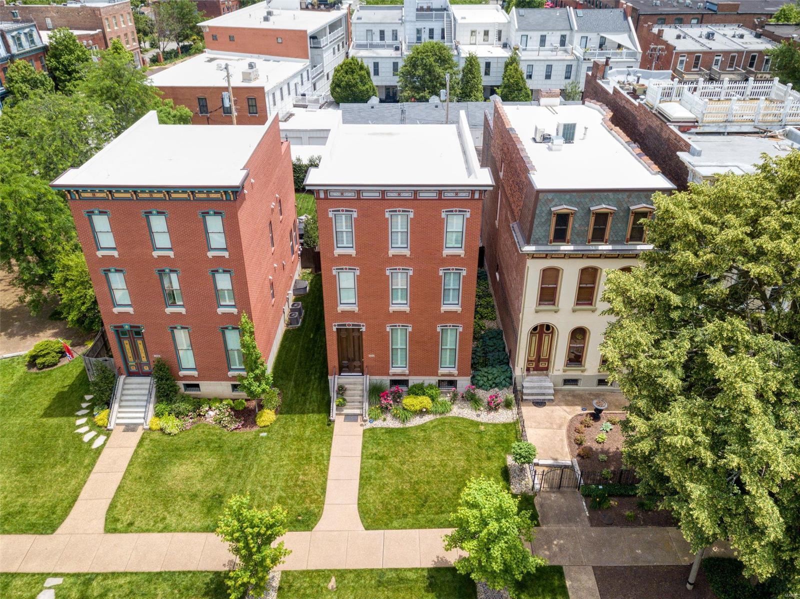Lafayette Square - Residential