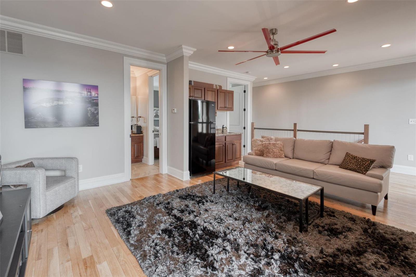 Lafayette Square - Residential