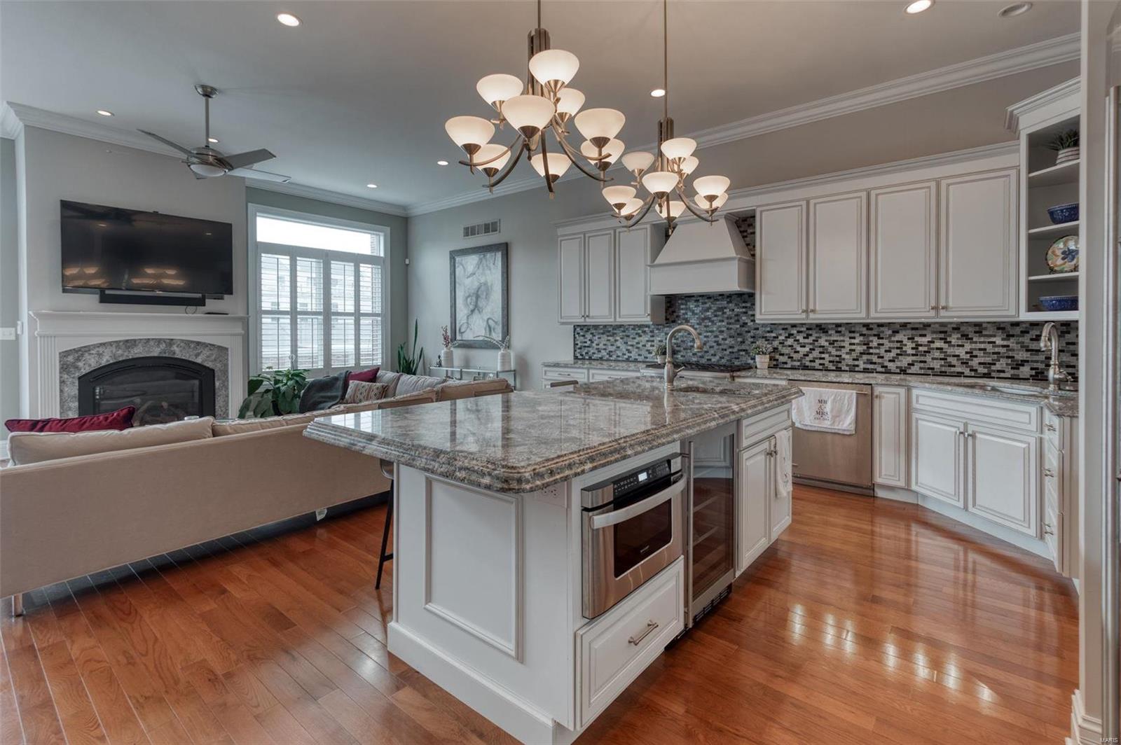 Lafayette Square - Residential