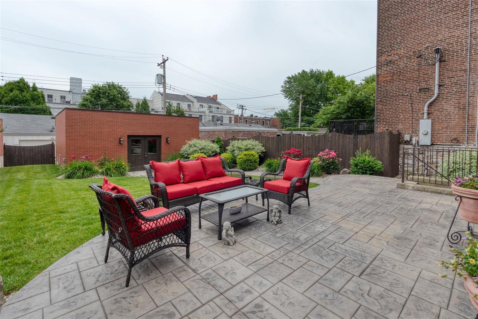 Lafayette Square - Residential