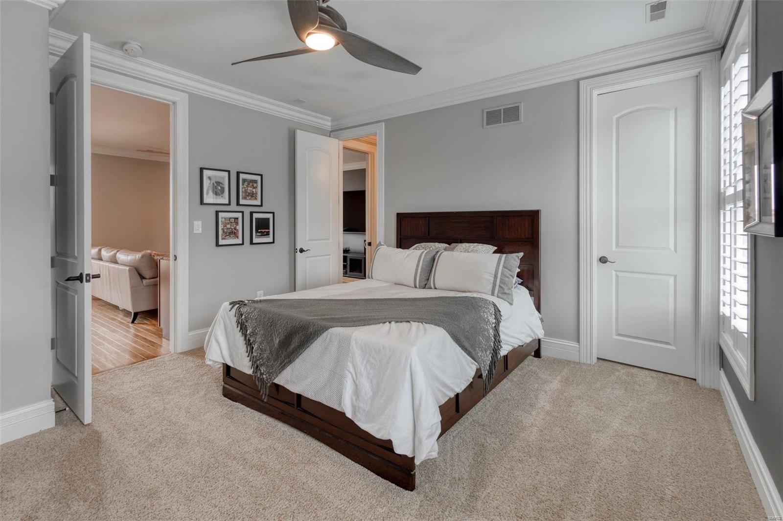 Lafayette Square - Residential