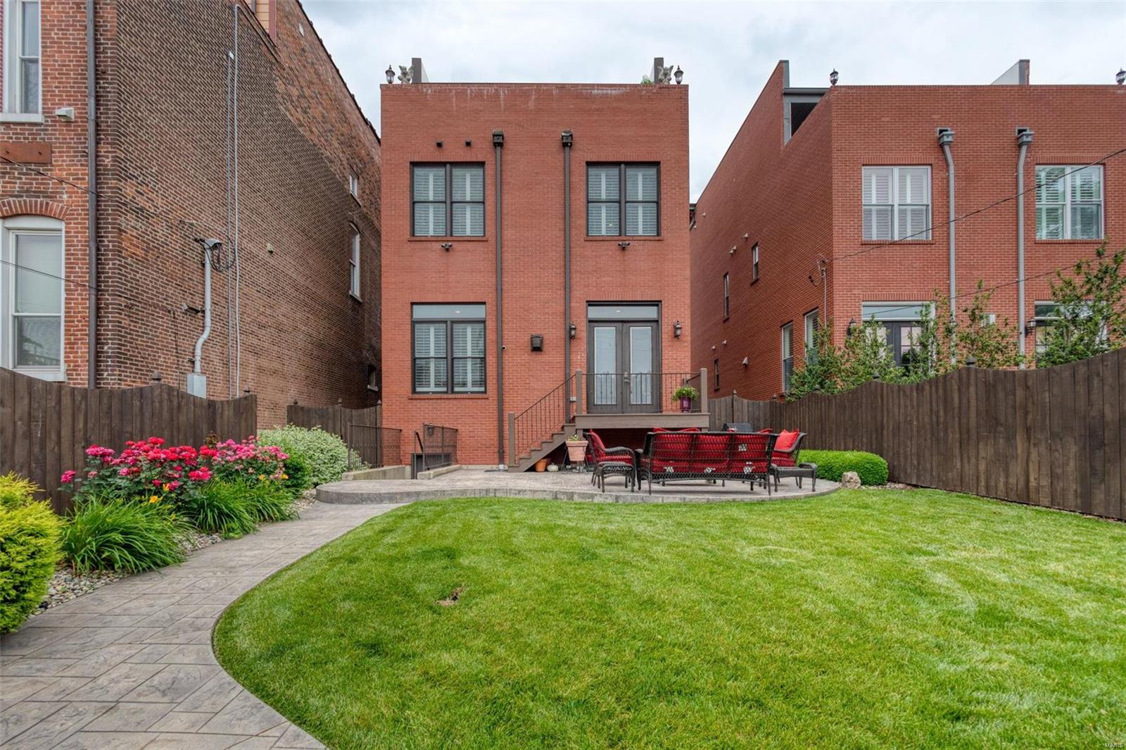 Lafayette Square - Residential