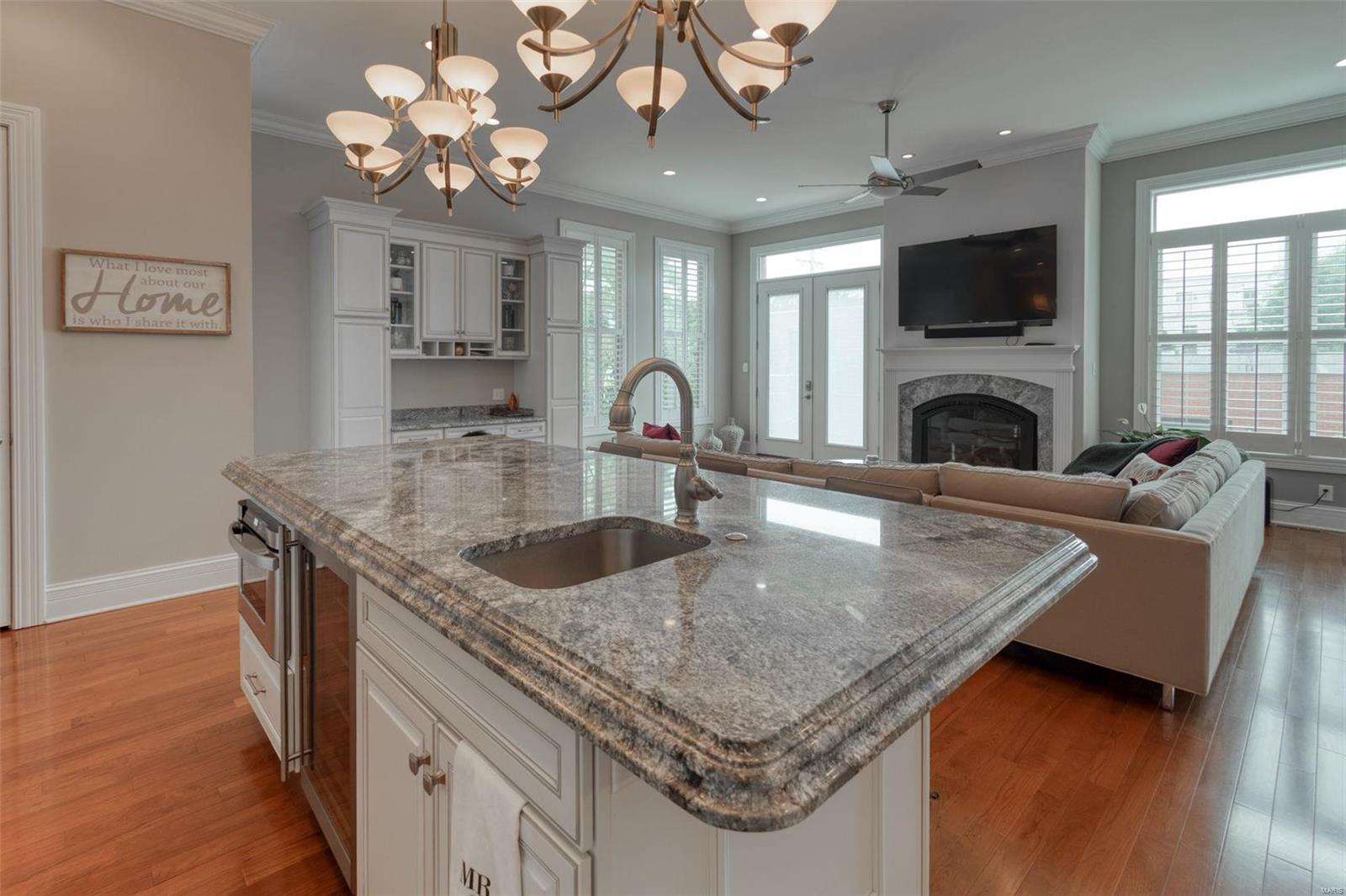 Lafayette Square - Residential