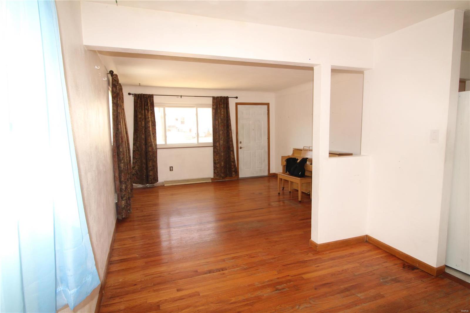 Carlat Place - Residential