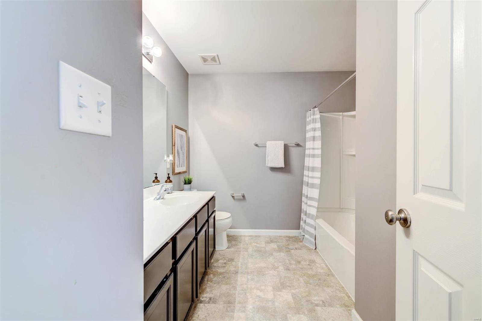 Mirasol 08 - Residential