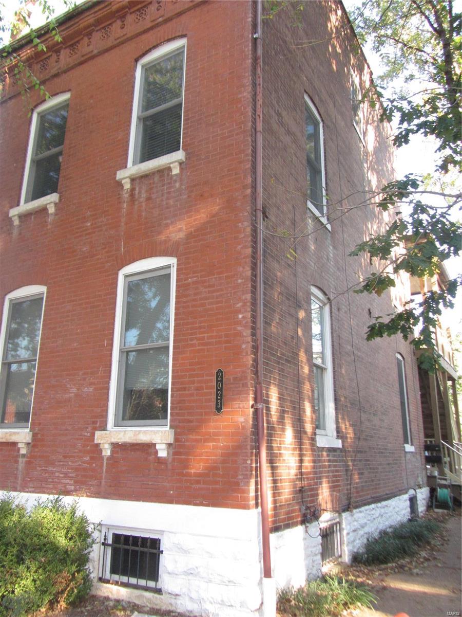 Fairmount Add - Residential Lease