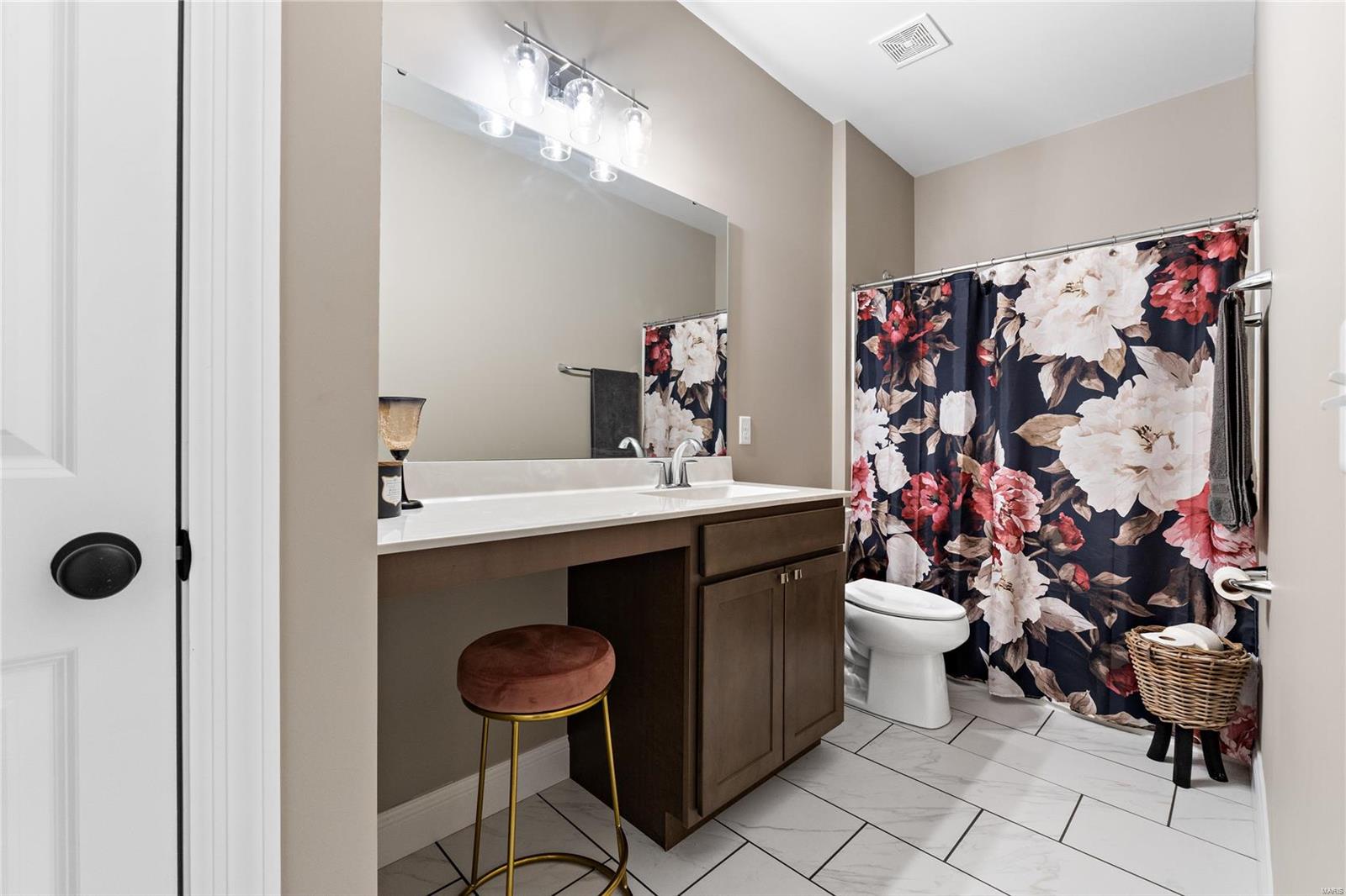 Eureka, Missouri 63025, United States, 3 Bedrooms Bedrooms, ,3 BathroomsBathrooms,Residential,Pending,25506