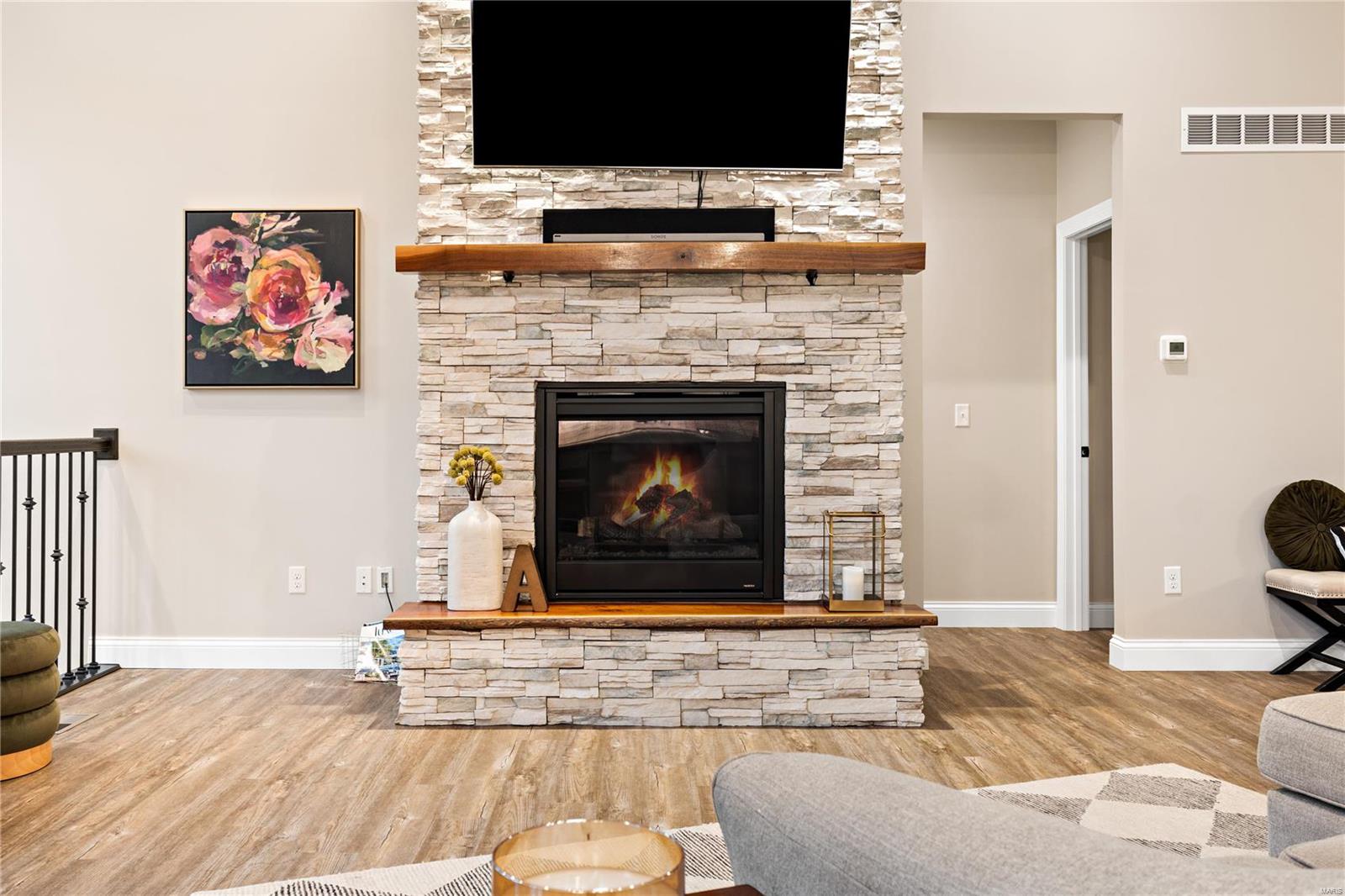 Eureka, Missouri 63025, United States, 3 Bedrooms Bedrooms, ,3 BathroomsBathrooms,Residential,Pending,25506