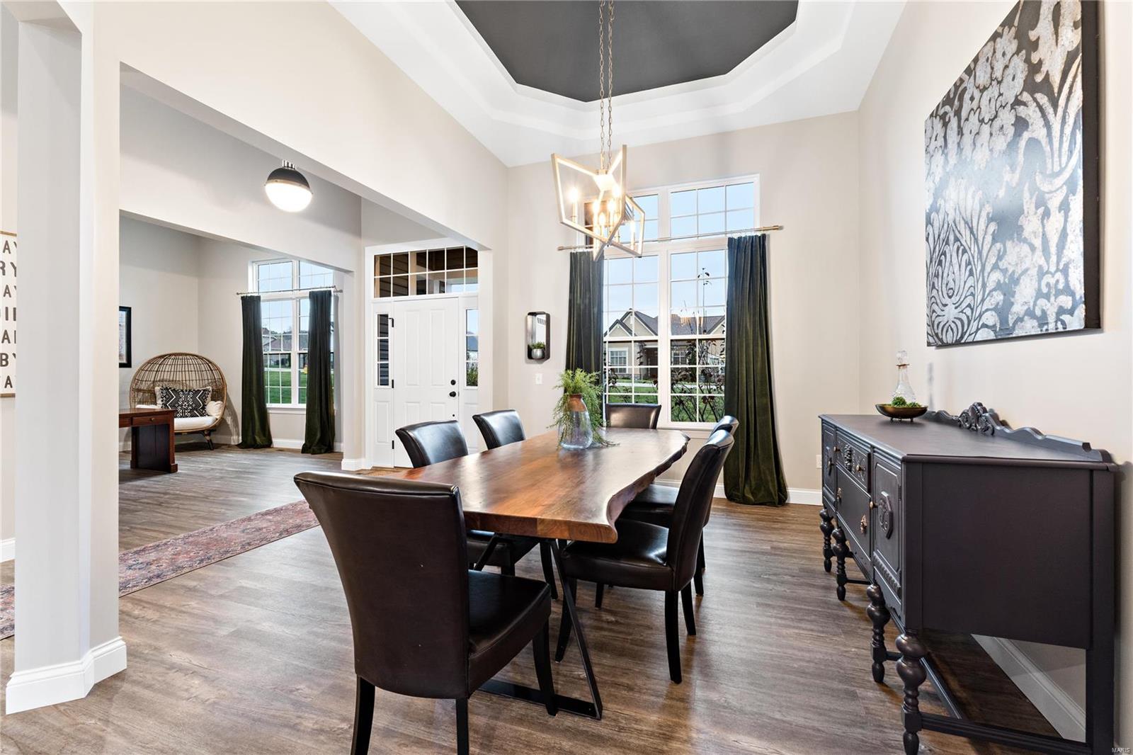 Eureka, Missouri 63025, United States, 3 Bedrooms Bedrooms, ,3 BathroomsBathrooms,Residential,Pending,25506