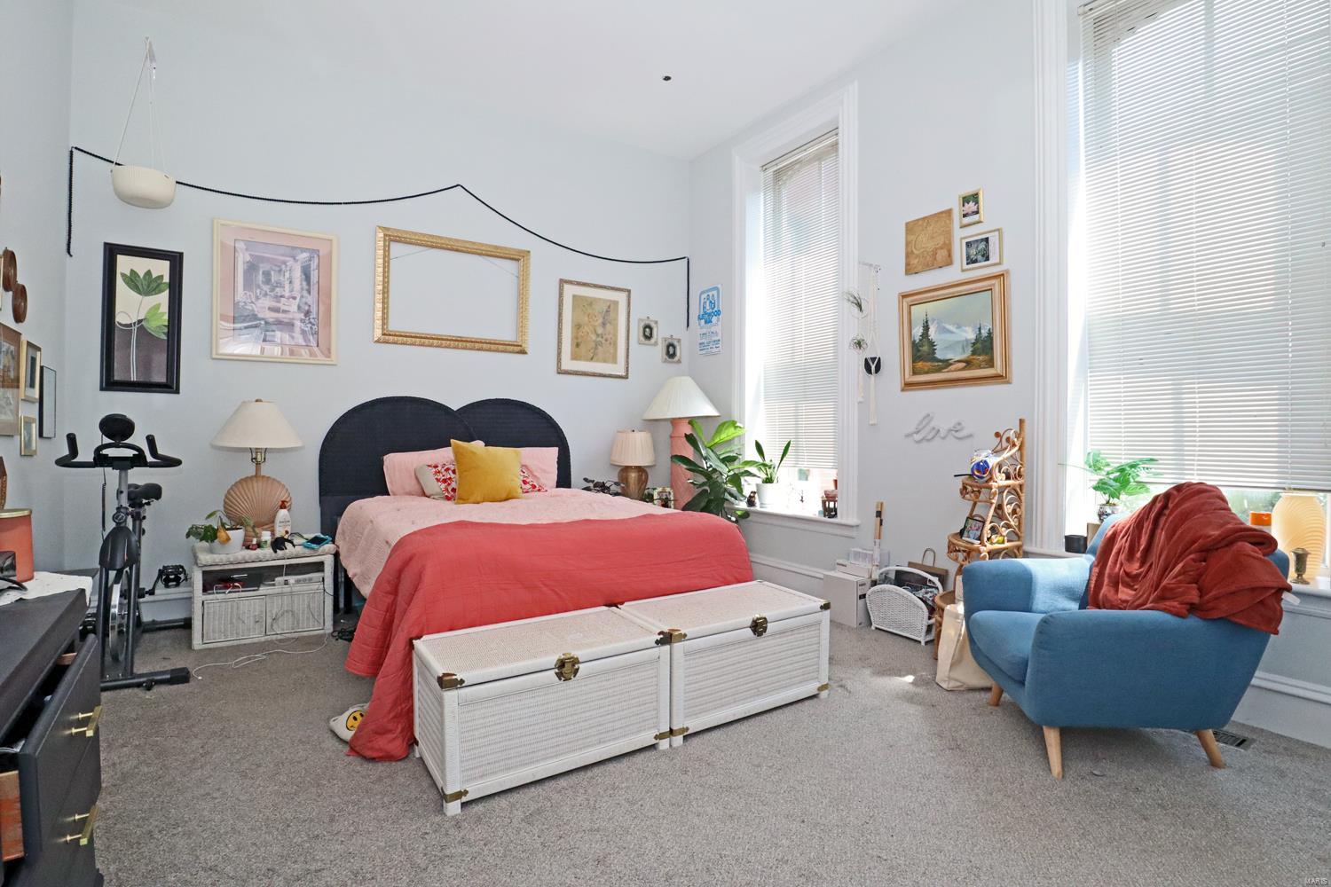 St Louis Commons Add - Residential Income