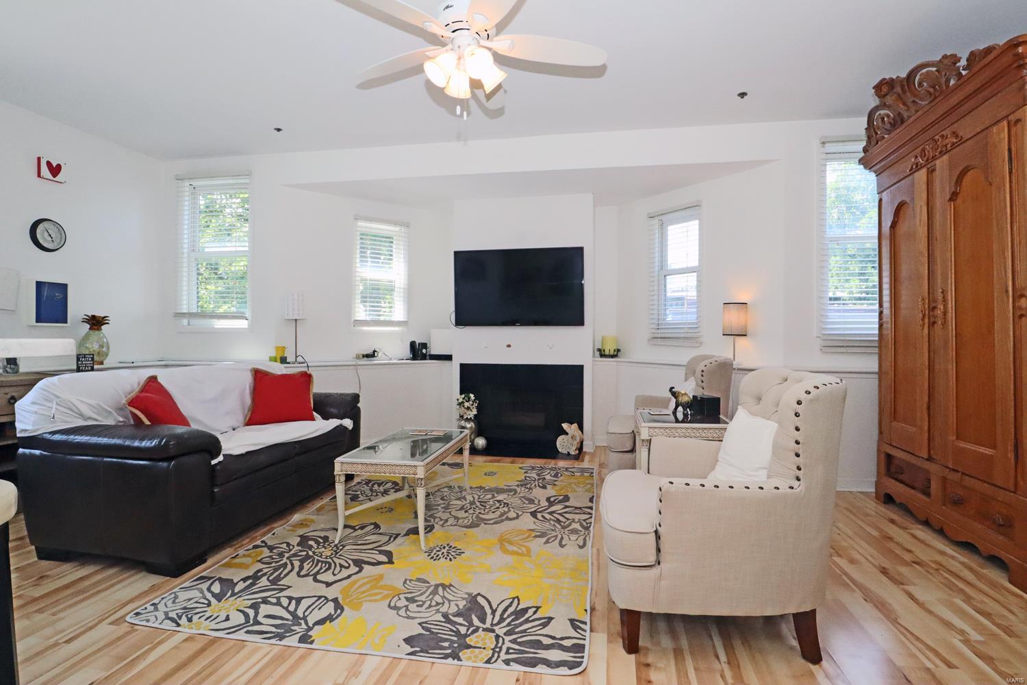 St Louis Commons Add - Residential Income