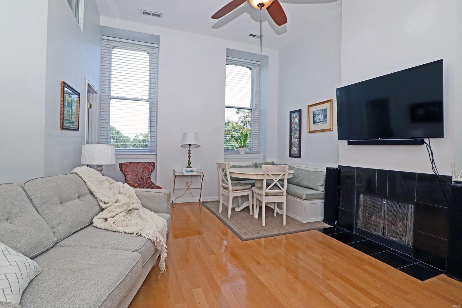 St Louis Commons Add - Residential Income