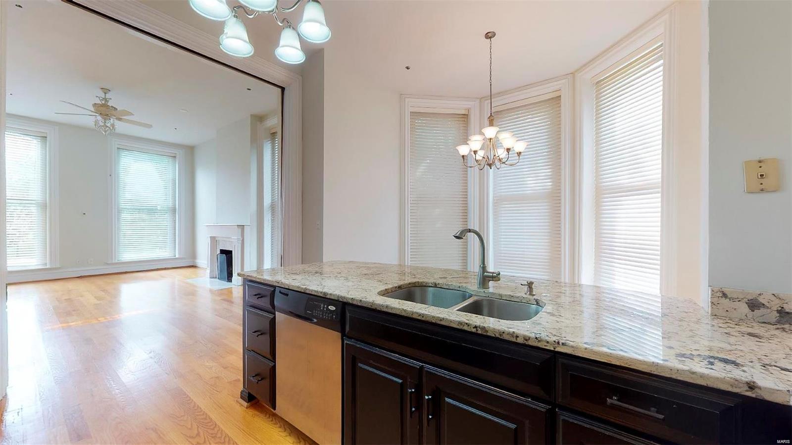 St Louis Commons Add - Residential Income