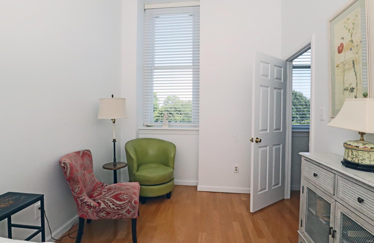 St Louis Commons Add - Residential Income