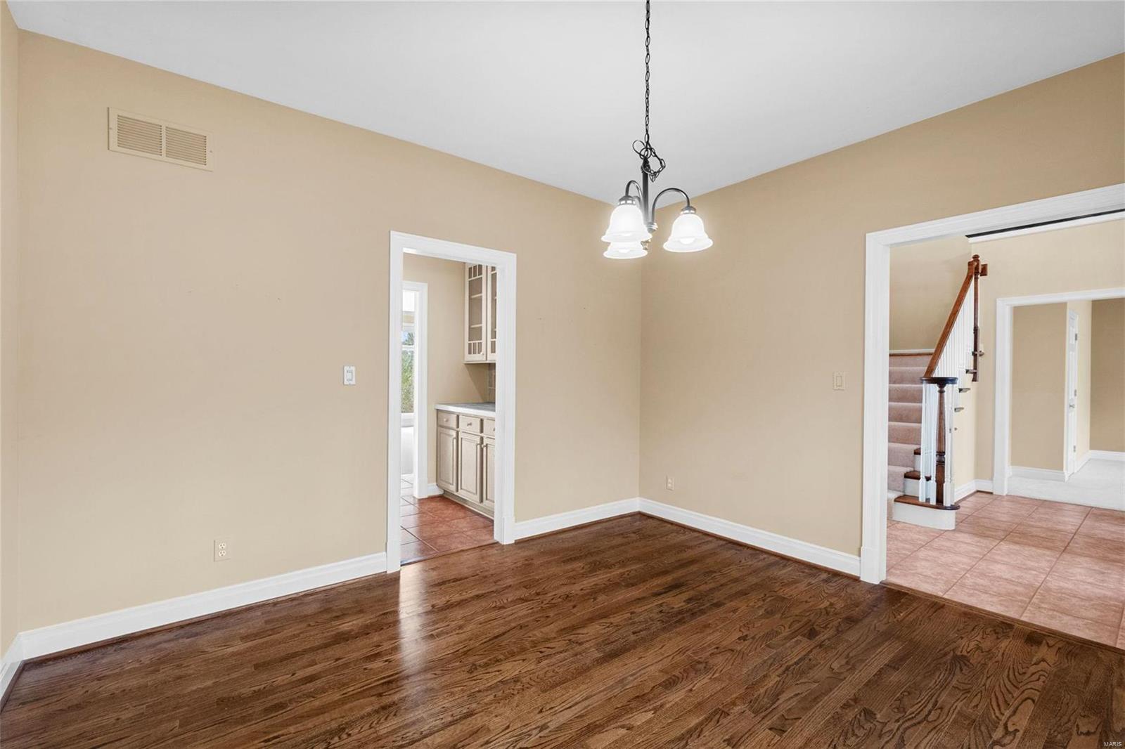 St James Place - Residential