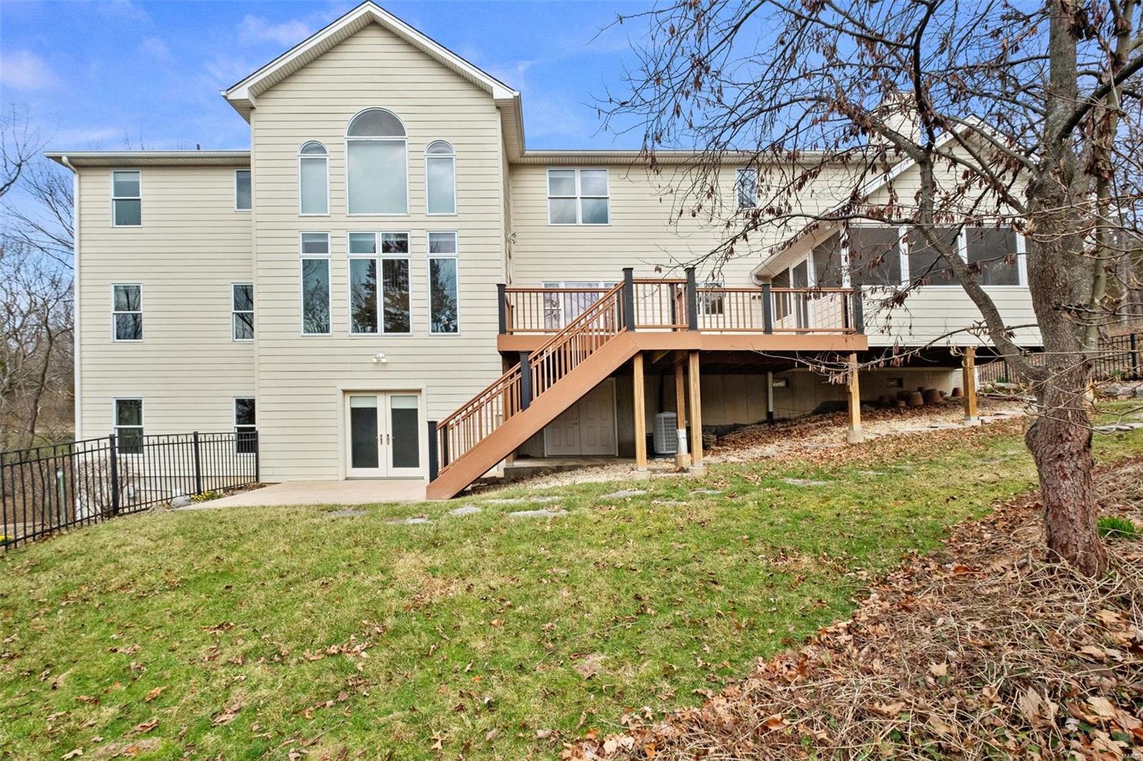 St James Place - Residential