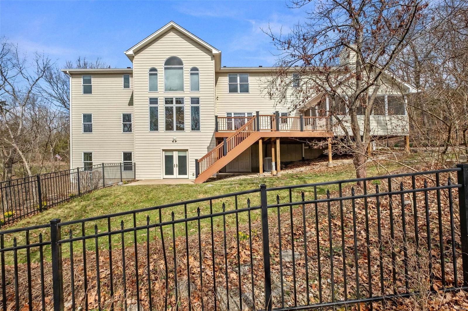 St James Place - Residential