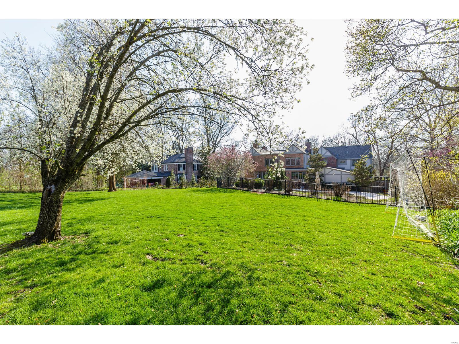 Exermont Park - Residential