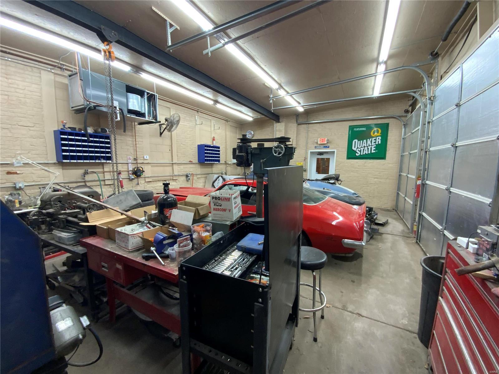 Labadie & Lynch Addn - Commercial Lease