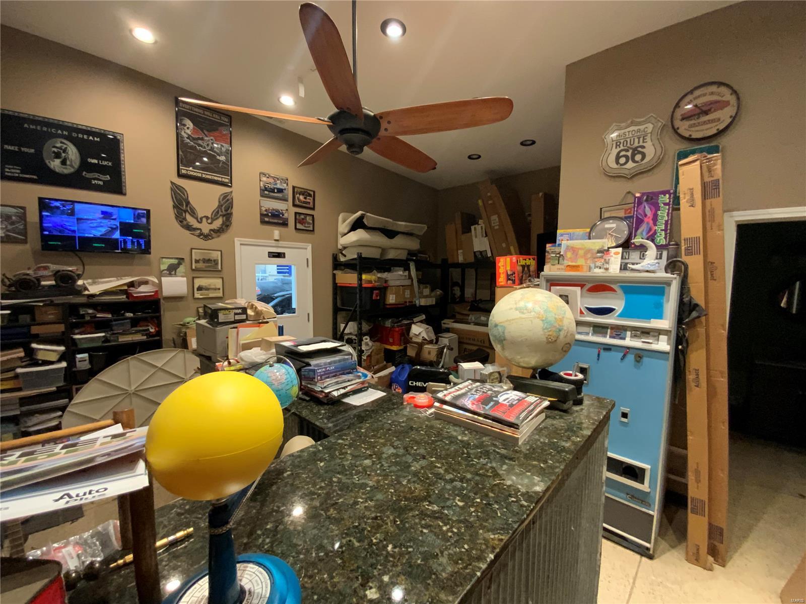 Labadie & Lynch Addn - Commercial Lease