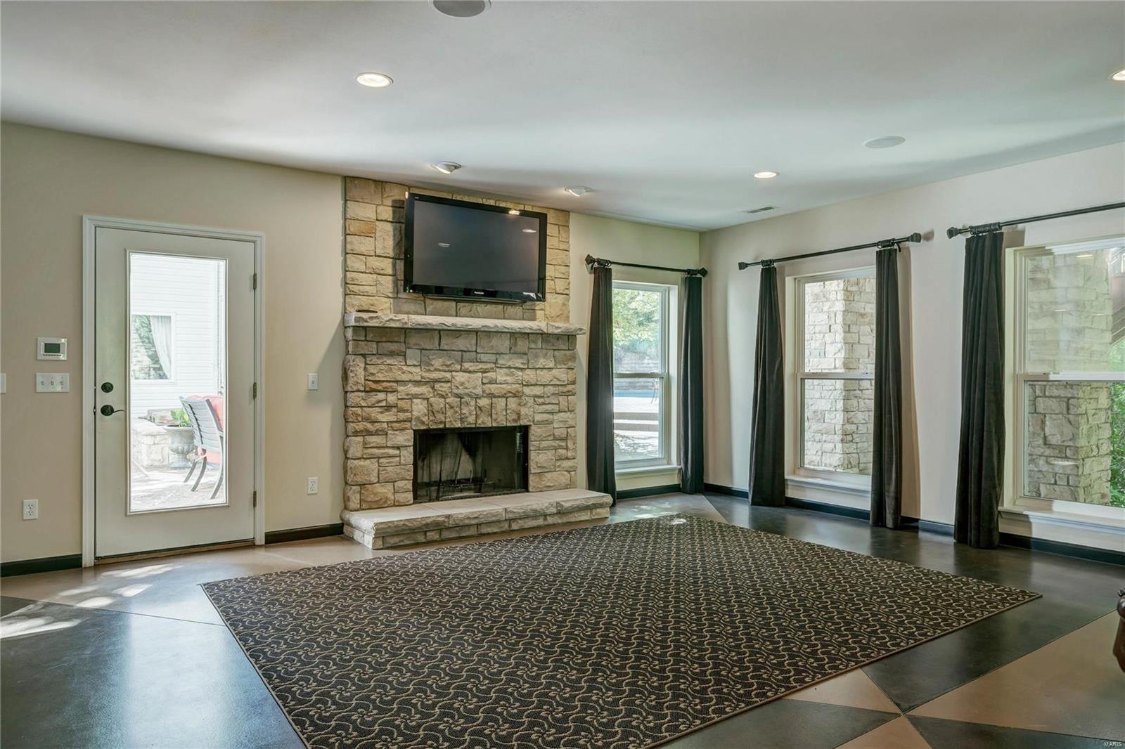 Winding Trails - Residential