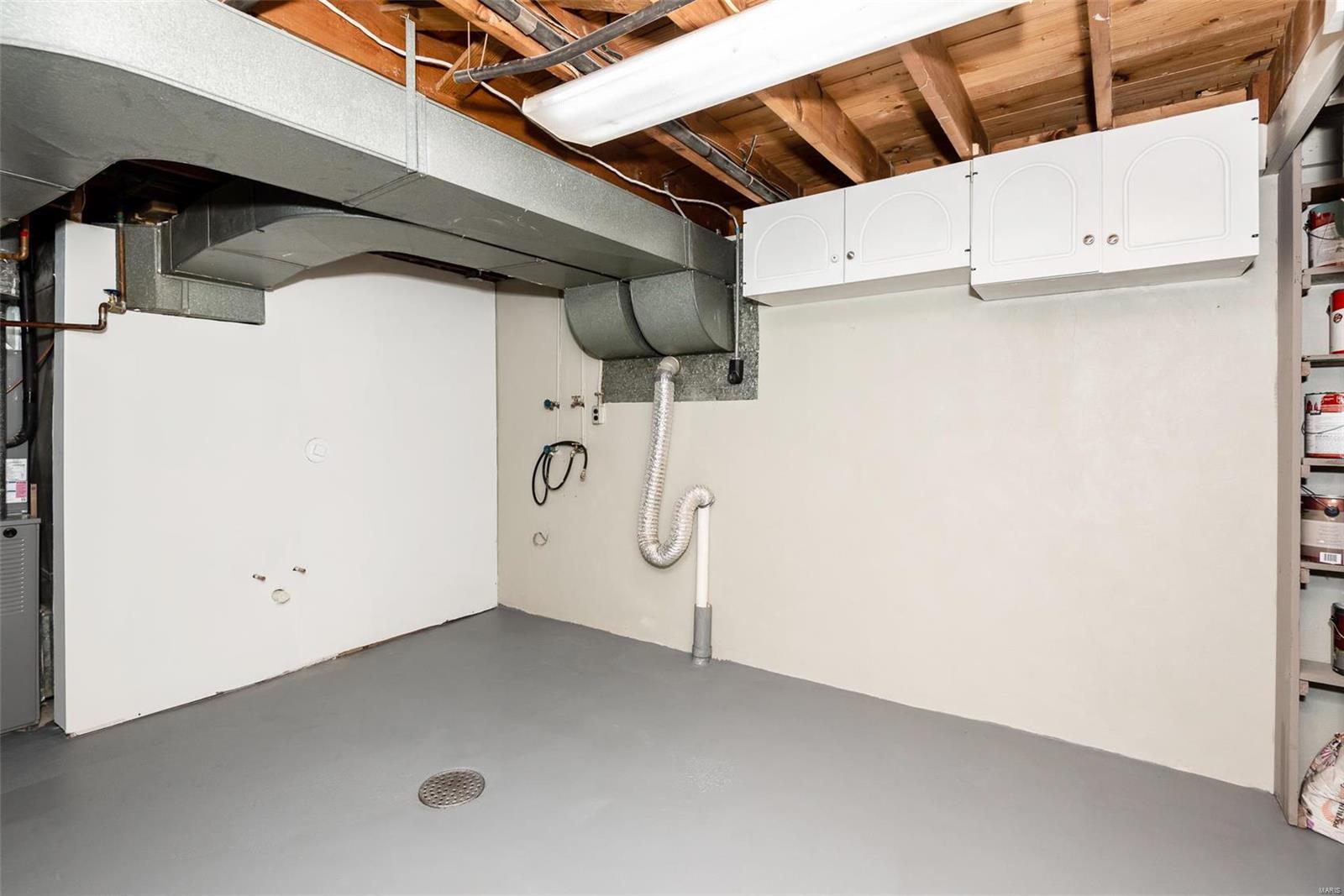 Marlborough Manor - Residential