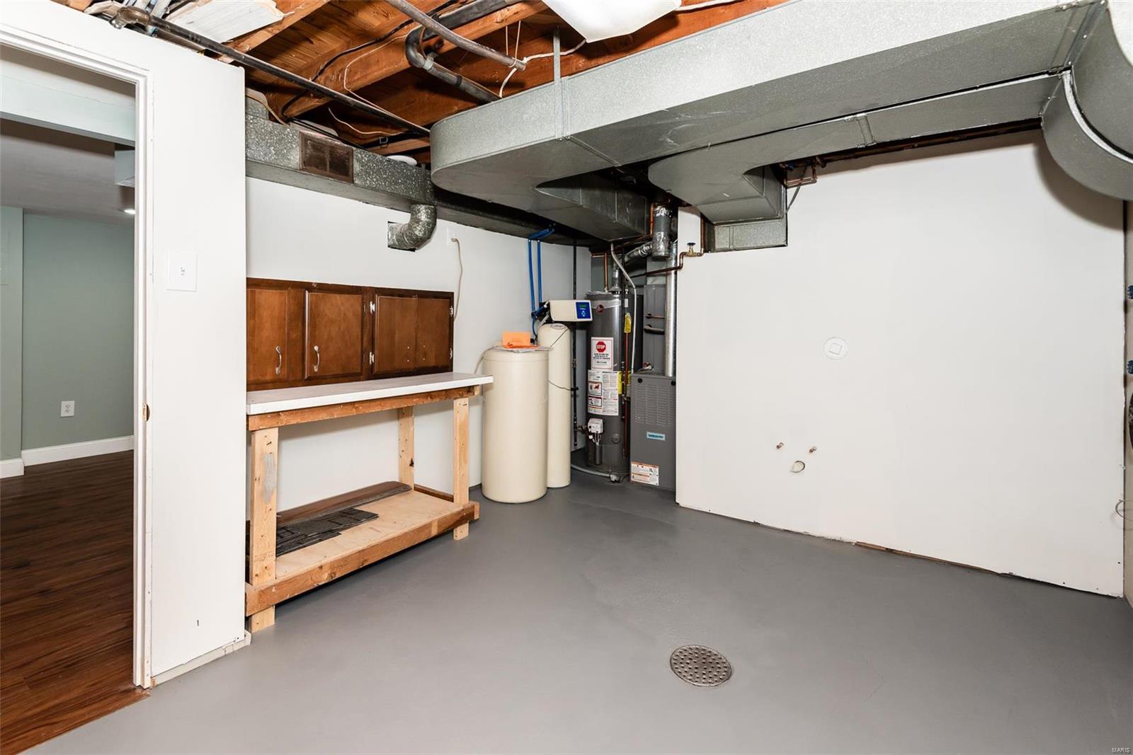 Marlborough Manor - Residential