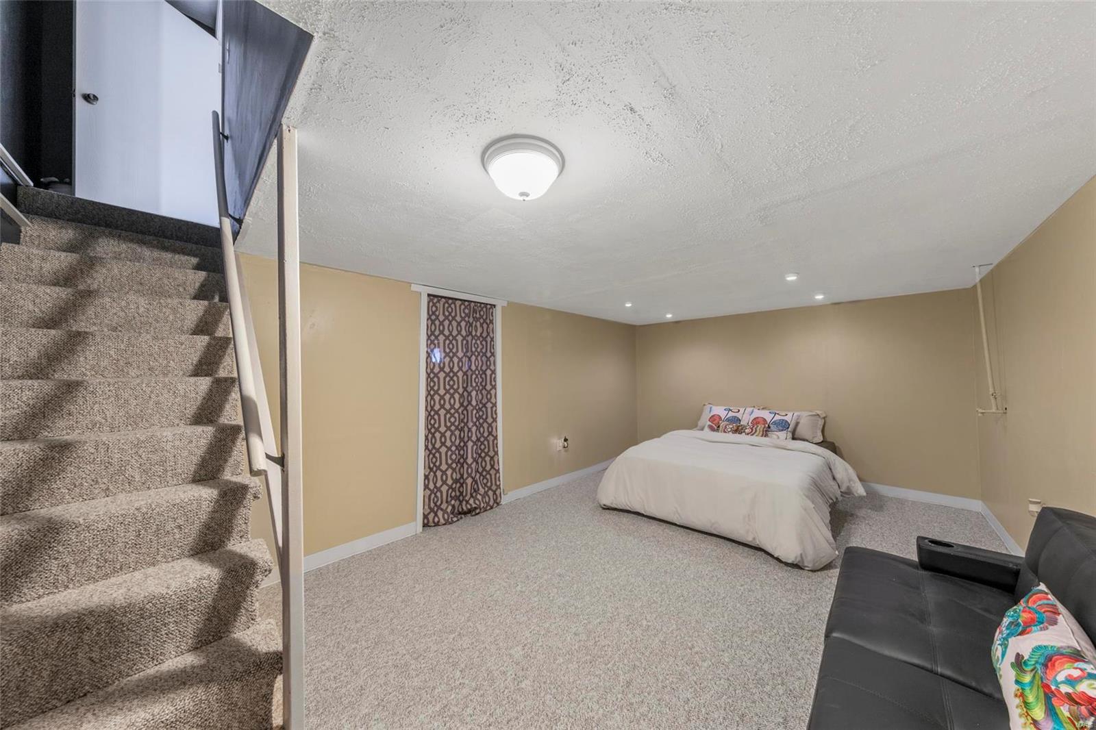 Summergate - Residential