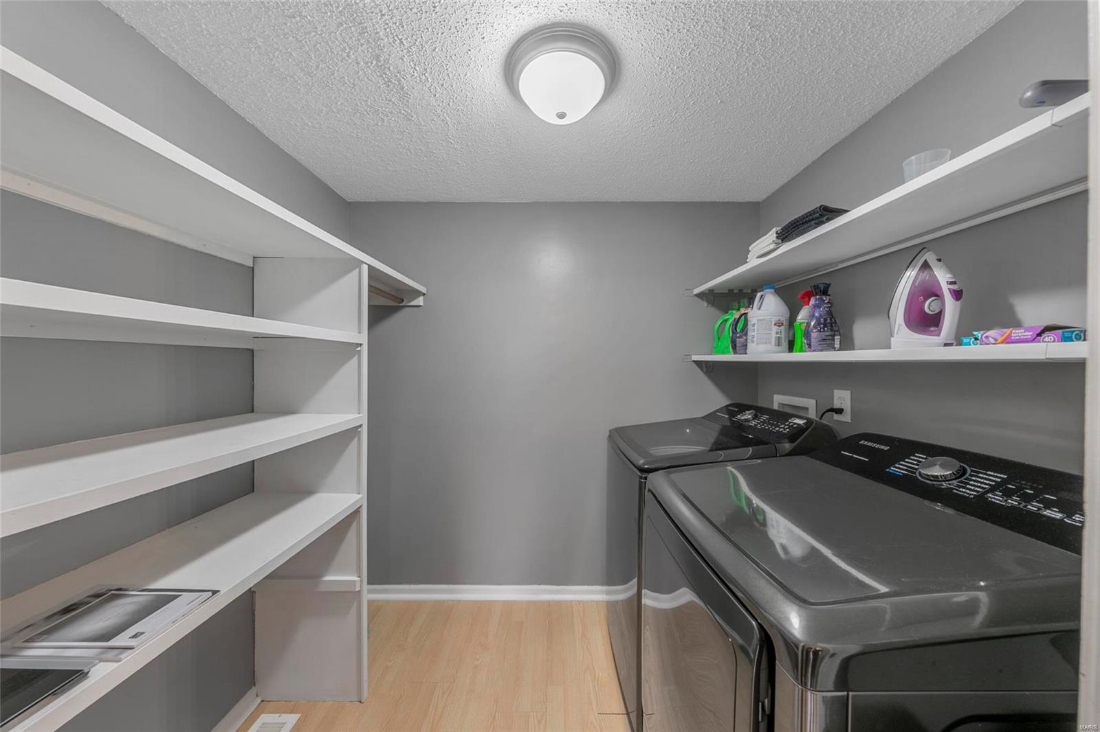 Summergate - Residential