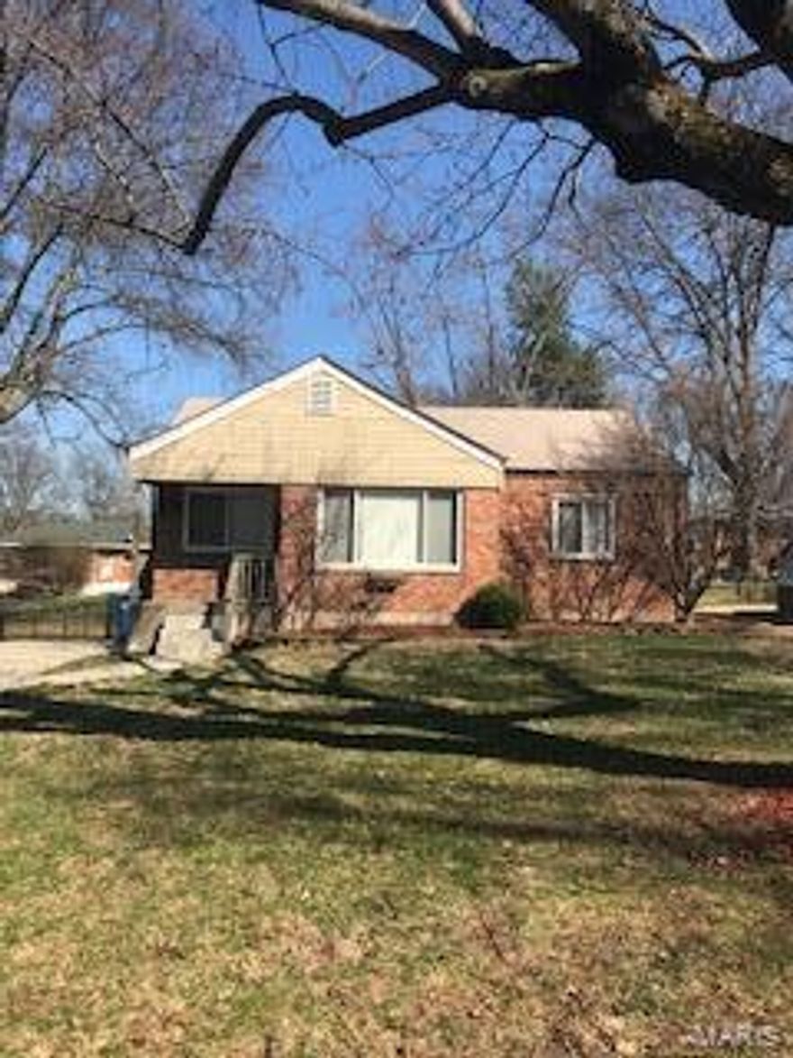 Beautiful 3 bedroom 2 full bath home with 1,957 total living square feet on a quiet charming street. Walk into the open spacious light filled Living Room opening into the Dining Room all with wood floors and freshly painted. You will love the spacious eat in kitchen complete with stainless steel appliances, plenty of cabinets and counter space. The kitchen door leading to the deck and fully fenced backyard complete with a fire pit to enjoy the outdoors for added living space. The main level is complete with 3 nice sized bedrooms and a bright bathroom. The Finished lower level features a large family room, custom bar, sleeping / office room and laundry with plenty of storage. This is a great home with a newer roof.